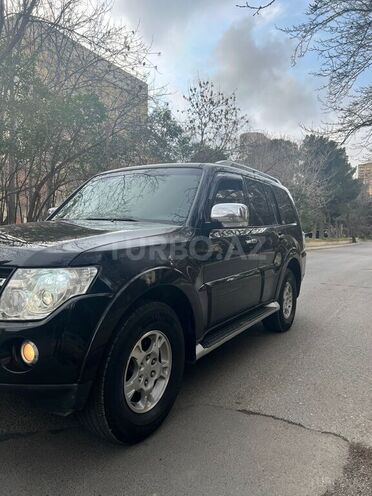 Mitsubishi Pajero 2007, 203,000 km - 3.0 l - Bakı