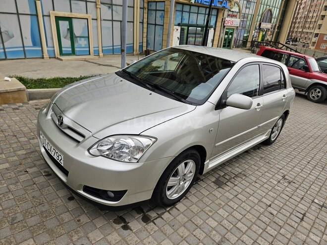 Toyota Corolla 2005, 320,068 km - 1.4 l - Bakı