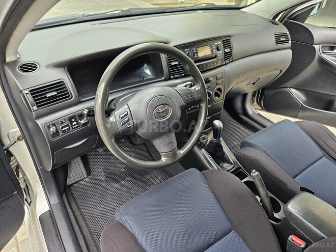 Toyota Corolla 2005, 320,068 km - 1.4 l - Bakı