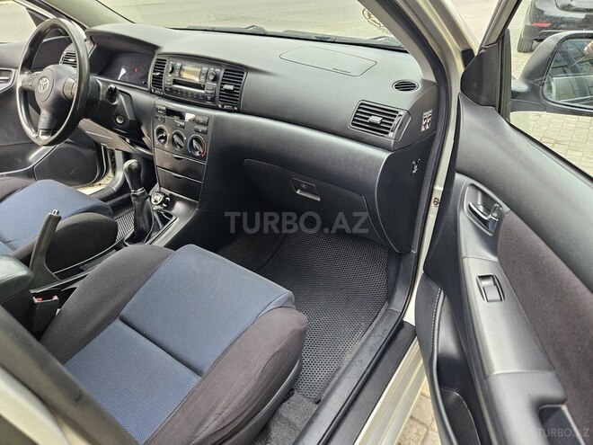 Toyota Corolla 2005, 320,068 km - 1.4 l - Bakı