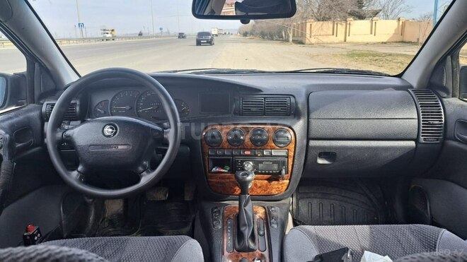 Opel Omega 1996, 463,000 km - 2.0 l - Bakı