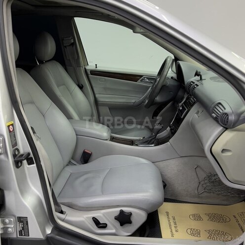 Mercedes C 240-4