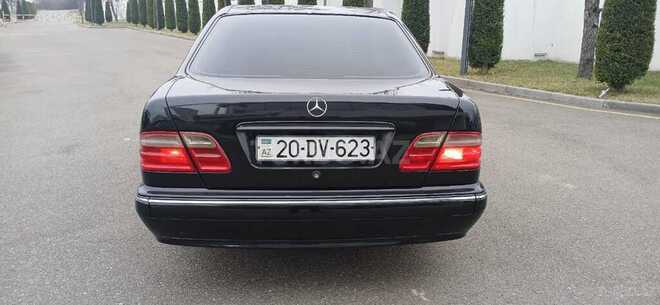 Mercedes E 200 2000, 260,450 km - 2.0 l - Tovuz