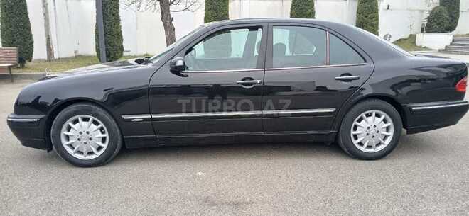Mercedes E 200 2000, 260,450 km - 2.0 l - Tovuz