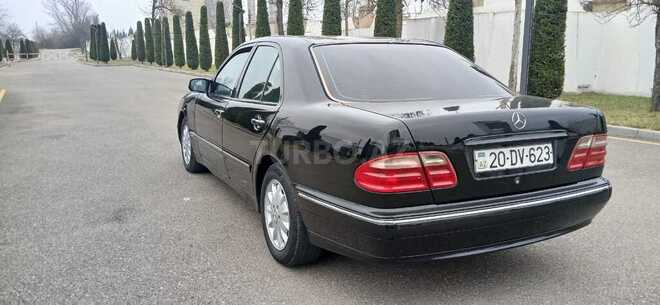 Mercedes E 200 2000, 260,450 km - 2.0 l - Tovuz