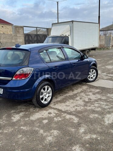 Opel Astra 2009, 270,000 km - 1.4 l - Sumqayıt