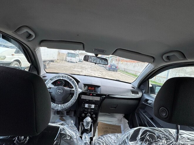 Opel Astra 2009, 270,000 km - 1.4 l - Sumqayıt