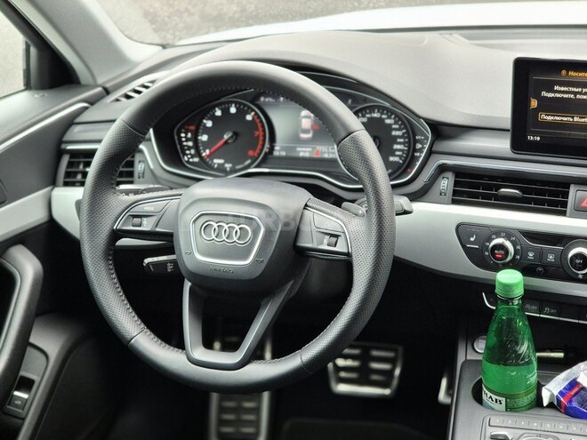 Audi A4 2018, 41,400 km - 2.0 l - Bakı