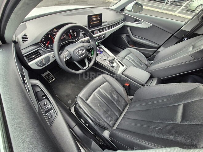 Audi A4 2018, 41,400 km - 2.0 l - Bakı