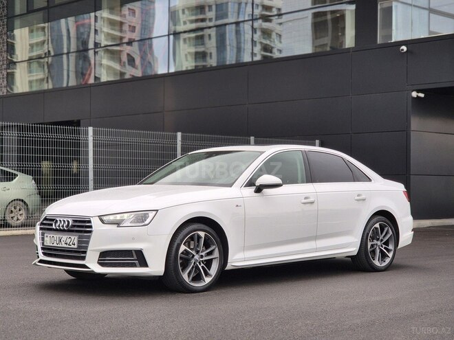 Audi A4 2018, 41,400 km - 2.0 l - Bakı