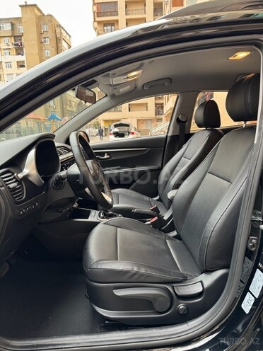 Kia Rio X-Line 2021, 31,000 km - 1.6 l - Bakı