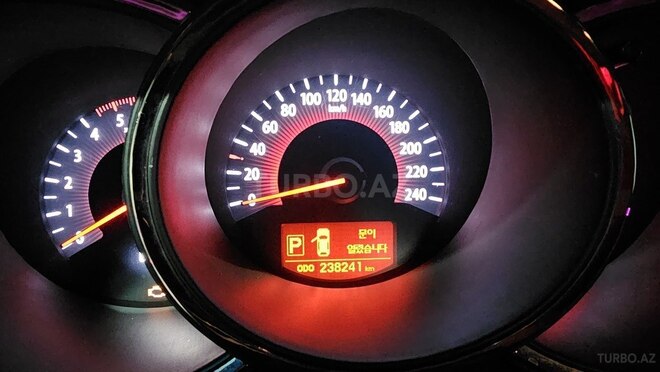 Kia Sorento 2010, 239,000 km - 2.0 л - Bakı