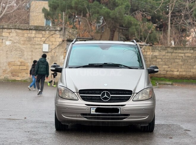 Mercedes V 220 2009, 392,000 km - 2.2 l - Bakı