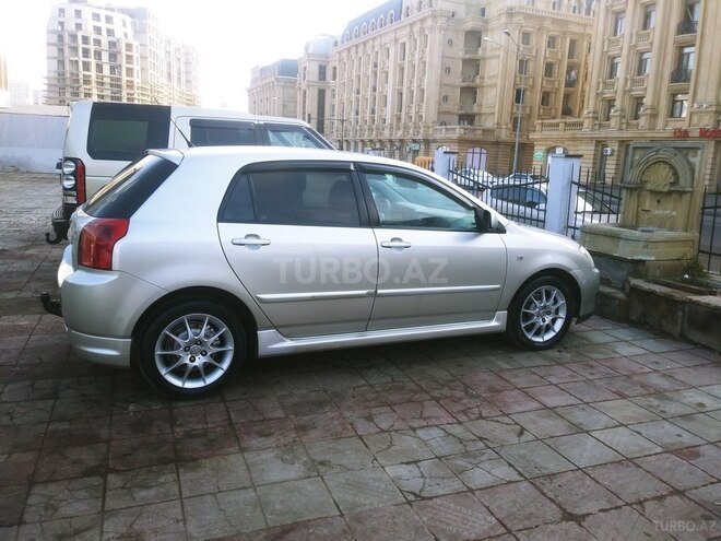 Toyota Corolla 2006, 300,000 km - 1.4 l - Bakı