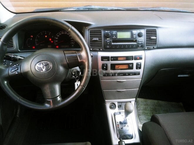 Toyota Corolla 2006, 300,000 km - 1.4 l - Bakı