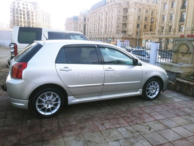 Toyota Corolla 2006, 300,000 km - 1.4 l - Bakı