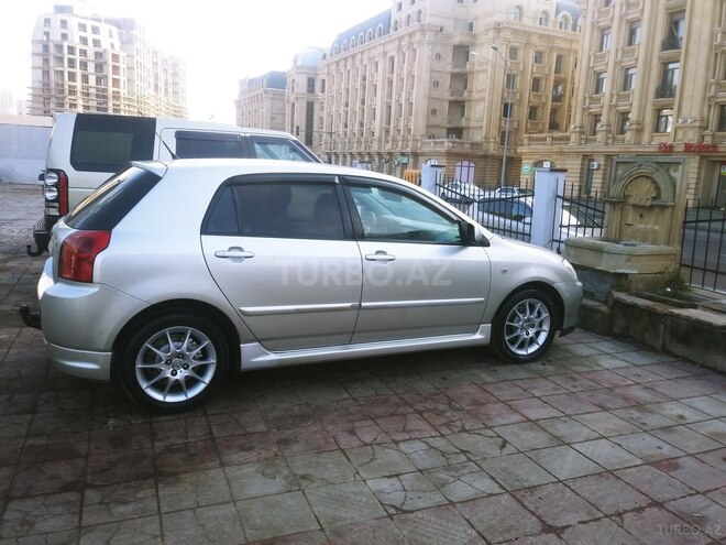 Toyota Corolla 2006, 300,000 km - 1.4 l - Bakı