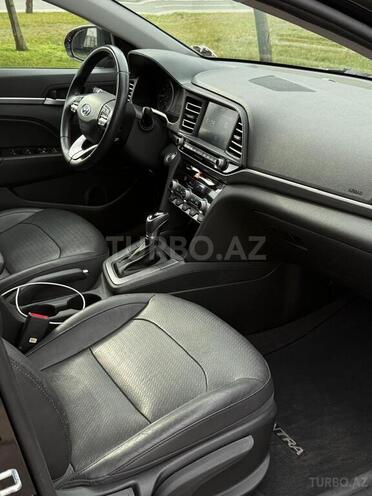Hyundai Elantra 2019, 74,000 km - 2.0 l - Bakı