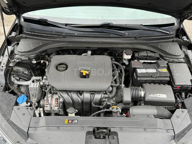 Hyundai Elantra 2019, 74,000 km - 2.0 l - Bakı