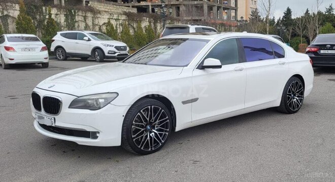 BMW 750 2009, 26,100 km - 4.4 l - Bakı