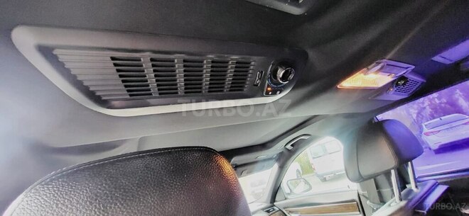 BMW 750 2009, 26,100 km - 4.4 l - Bakı