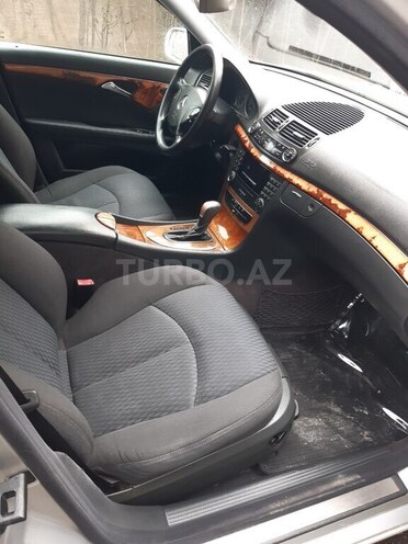Mercedes E 220 d 2003, 380,000 km - 2.2 l - Bakı
