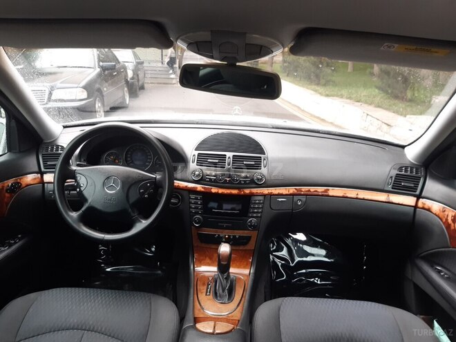 Mercedes E 220 d 2003, 380,000 km - 2.2 l - Bakı