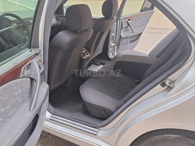 Mercedes E 220 d 2000, 386,000 km - 2.2 л - Bakı