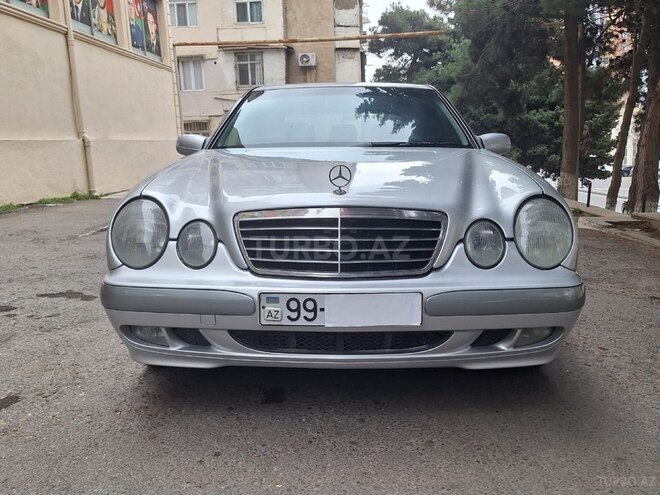 Mercedes E 220 d 2000, 386,000 km - 2.2 л - Bakı