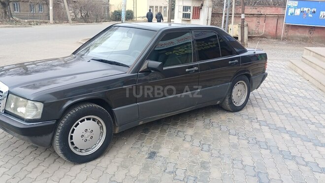 Mercedes 190 1988, 329,866 km - 2.0 l - Gəncə