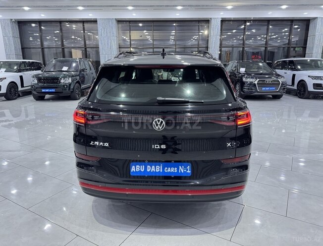 Volkswagen ID.6 X-7