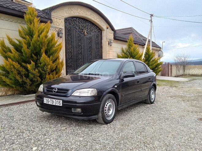 Opel Astra 1999, 207,585 km - 1.8 l - Quba