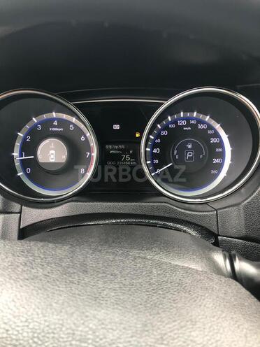 Hyundai Sonata 2009, 236,851 km - 2.0 л - Şirvan