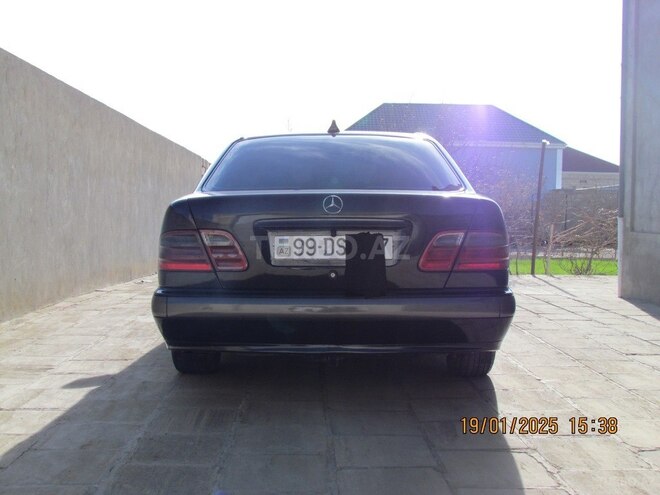 Mercedes E 220 d 2001, 480,000 km - 2.2 л - Bakı