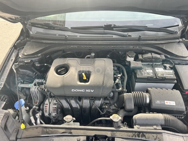 Hyundai Elantra 2016, 140,000 km - 2.0 l - Bakı