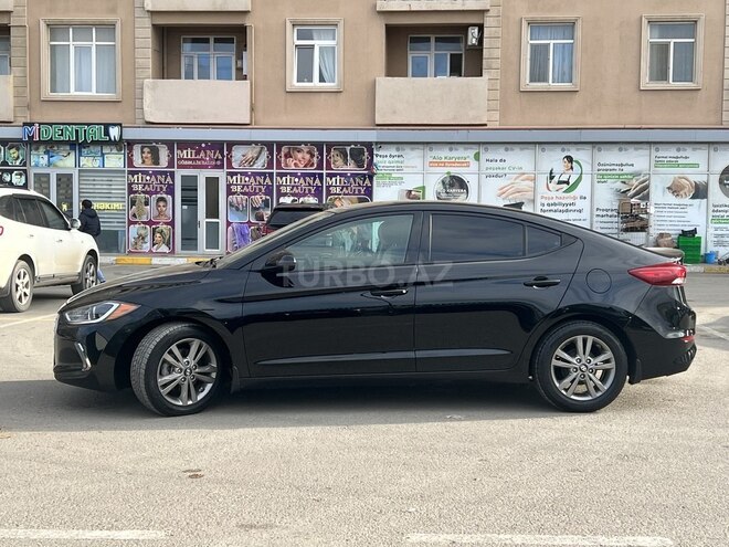 Hyundai Elantra 2016, 140,000 km - 2.0 l - Bakı