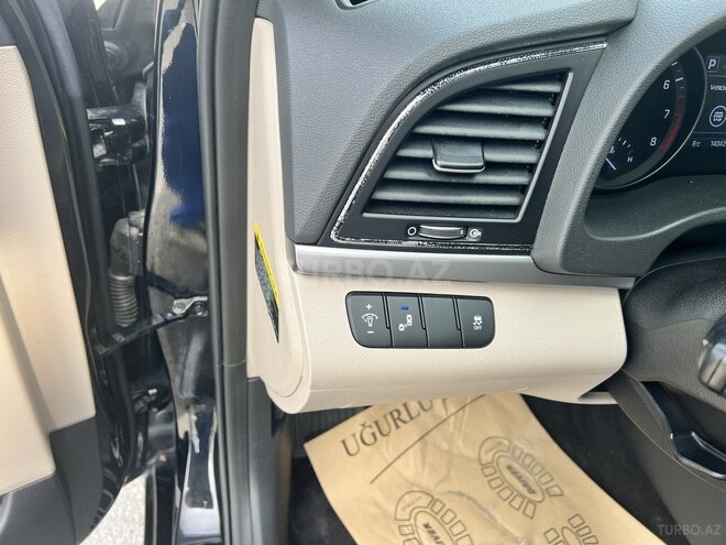 Hyundai Elantra 2016, 140,000 km - 2.0 l - Bakı