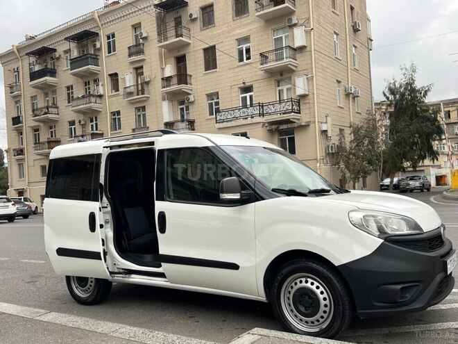 Fiat Doblo 2016, 99,000 km - 1.4 l - Bakı