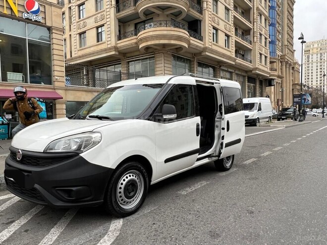 Fiat Doblo 2016, 99,000 km - 1.4 l - Bakı