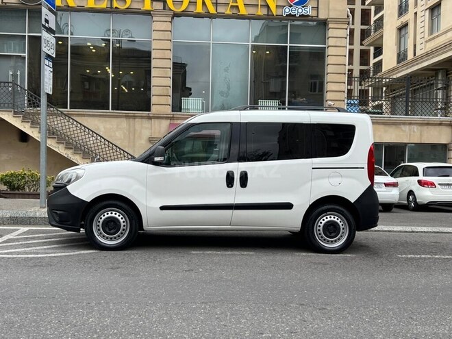Fiat Doblo 2016, 99,000 km - 1.4 l - Bakı
