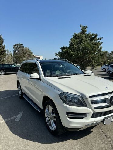 Mercedes GL 350 4MATIC 2014, 255,140 km - 3.0 l - Bakı
