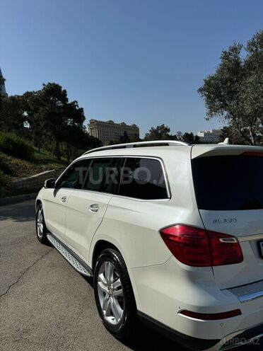 Mercedes GL 350 4MATIC 2014, 255,140 km - 3.0 l - Bakı