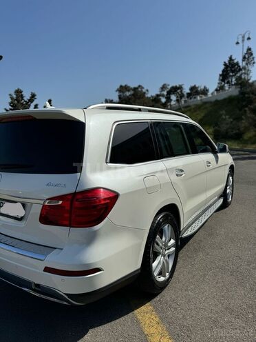 Mercedes GL 350 4MATIC 2014, 255,140 km - 3.0 l - Bakı