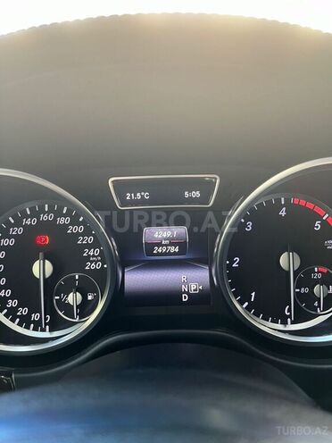 Mercedes GL 350 4MATIC 2014, 255,140 km - 3.0 l - Bakı