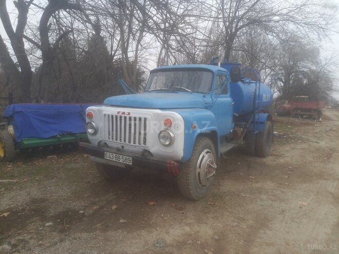 GAZ 53 1990, 500,000 km - 4.2 l - Qazax
