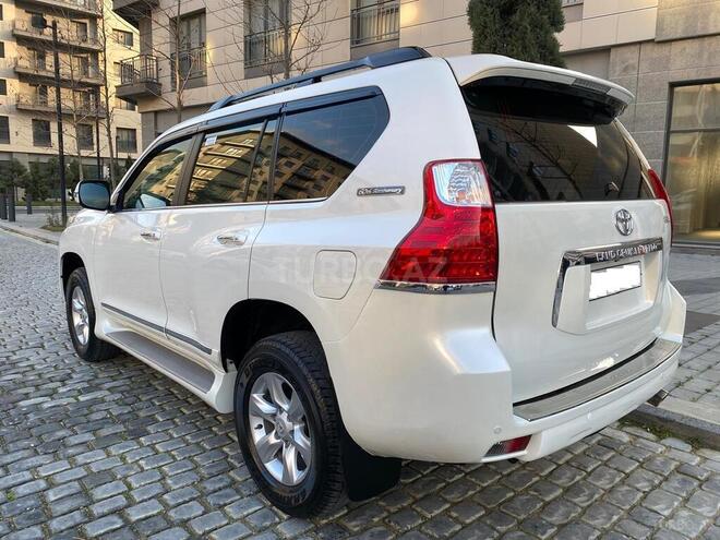 Toyota Land Cruiser Prado 2012, 107,000 km - 2.7 л - Bakı