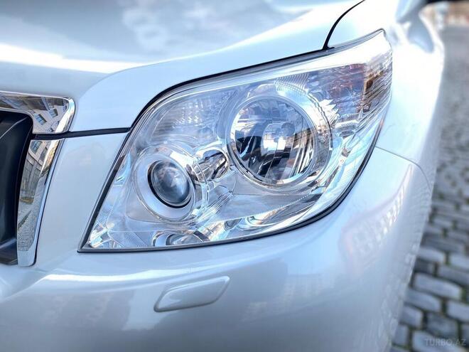 Toyota Land Cruiser Prado 2012, 107,000 km - 2.7 л - Bakı