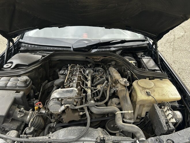 Mercedes C 220 d 2000, 380,000 km - 2.2 l - Bakı
