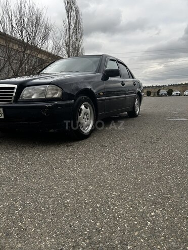 Mercedes C 220 d 2000, 380,000 km - 2.2 l - Bakı