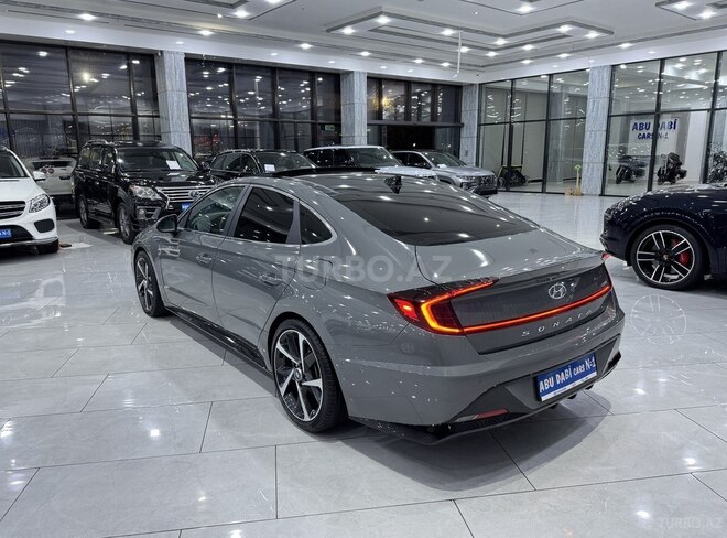 Hyundai Sonata-6
